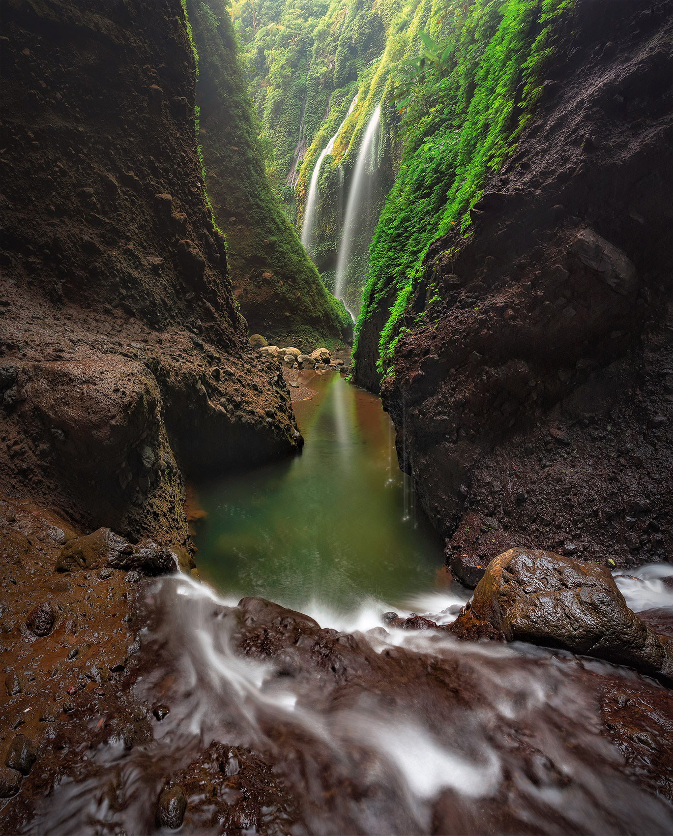 waterfall-valley